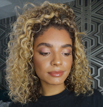 Load image into Gallery viewer, Vegan Mineral Eyeshadow - Sample